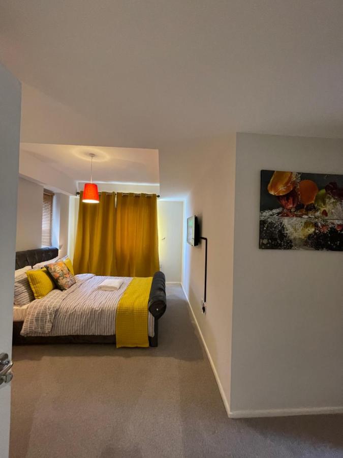 The Reflection Apartment , With River Thames View ロンドン エクステリア 写真